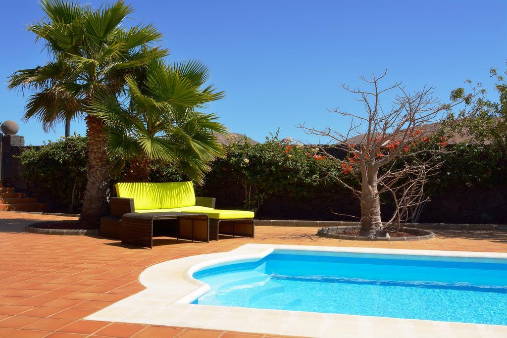 Villa Paradise Private Pool Yaiza By Pvl Exterior photo